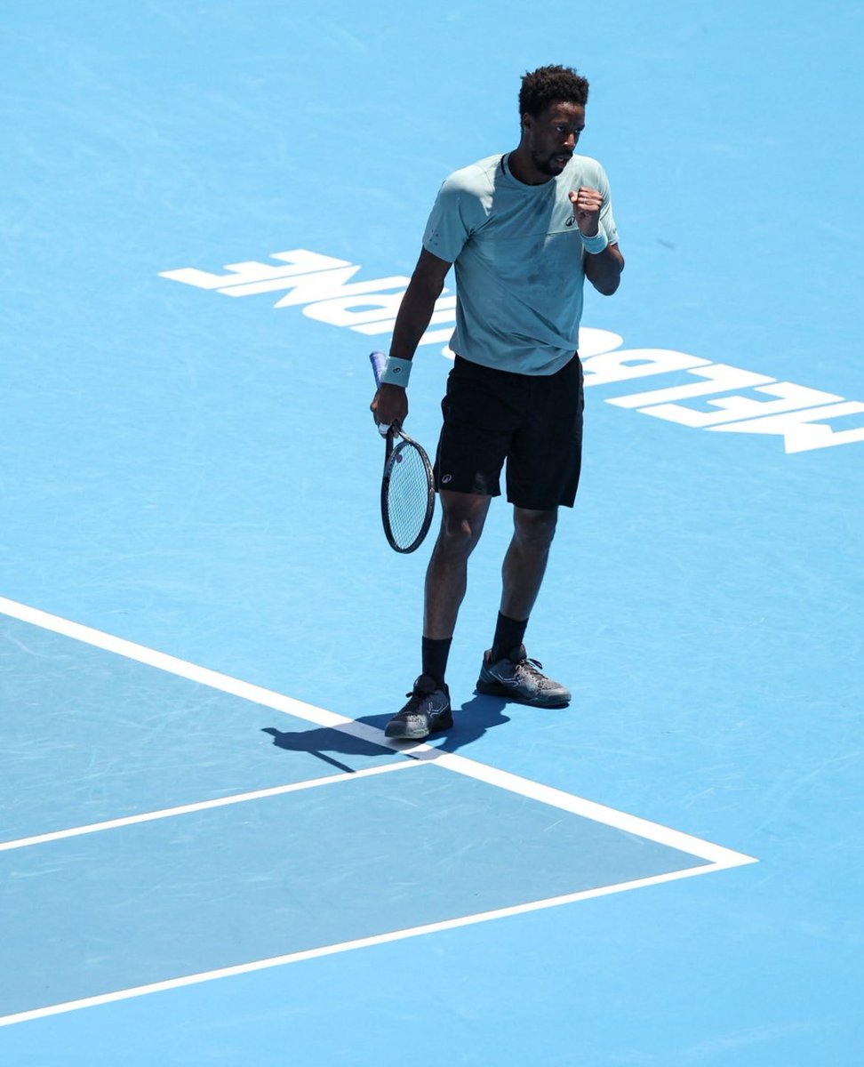 thomas_hanser's tweet photo. Monfils n’a rien laissé à Altmaier, aujourd’hui. Quel plaisir de le voir dans une telle forme! 🇫🇷🔥

La clé aujourd’hui, il avait un obj, allez supporter sa femme. 
On t’aime @Gael_Monfils 🫶🏻

Qu’en penses-tu @BenoitMaylin ? 

#AO2025 #AusOpen #tennisfr #monfils #svitolina https://t.co/LXDm1ZzPM4