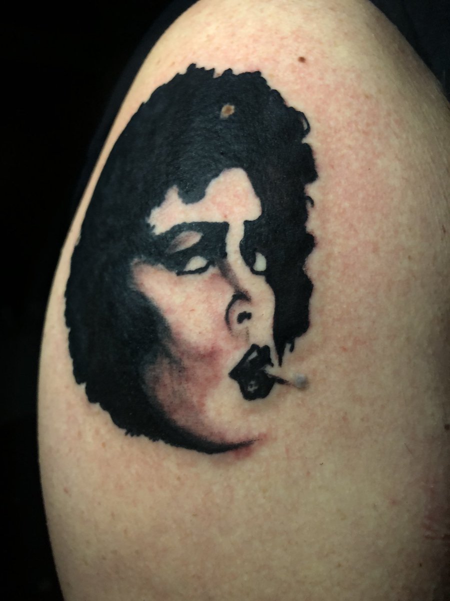 very WILLO tweet media