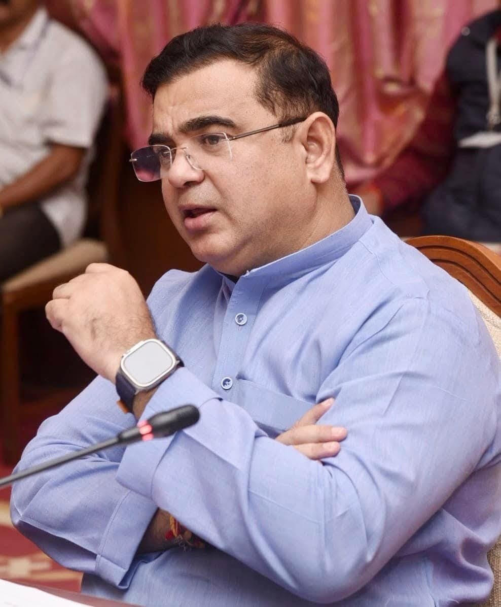 VikramPachpute_'s tweet image. राज्याचे पणन आणि राज्य शिष्टाचार मंत्री मा.श्री. जयकुमार रावल यांना वाढदिवसाच्या मनःपूर्वक शुभेच्छा! आपल्याला दिर्घायुष्य लाभो आणि आपली राजकीय वाटचाल यशस्वीरित्या सुरू राहो, हीच सदिच्छा!

@JaykumarRawal

#जयकुमाररावल #JaykumarRawal #वाढदिवस