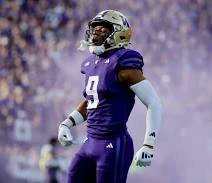 JoeLoDawg's tweet photo. @thed0cta44 #KeepThad
@thed0cta44
Mr Dixon - sincerely hope u stay dawg!!
☔️🏈💛💜 https://t.co/YbKdhXQGkP