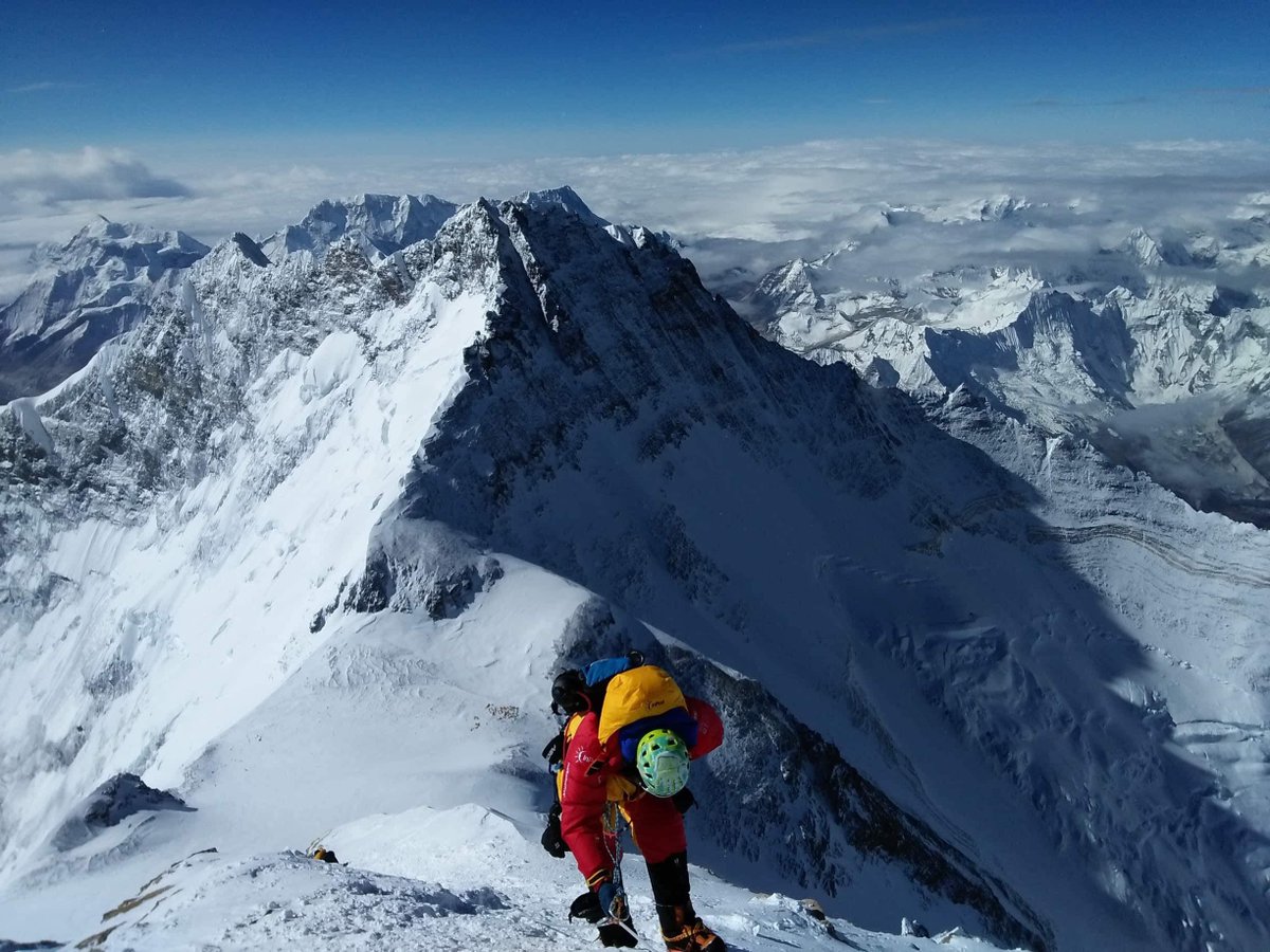 Gesman Tamang (@gesmantamang) on Twitter photo Explore the Himalayas for a life-changing adventure!🏔️
Spring 2025
• Mount Everest (8848.86m)
• Ama Dablam (6812m) –
• Everest Base Camp Trek
• Lobuche East Peak (6119m)
📧 Contact us today: contact@ukalonepal.com
#nepal #everest #trek #himalaya #mountains Explore the Himalayas for a life-changing adventure!🏔️
Spring 2025
• Mount Everest (8848.86m)
• Ama Dablam (6812m) –
• Everest Base Camp Trek
• Lobuche East Peak (6119m)
📧 Contact us today: contact@ukalonepal.com
#nepal #everest #trek #himalaya #mountains