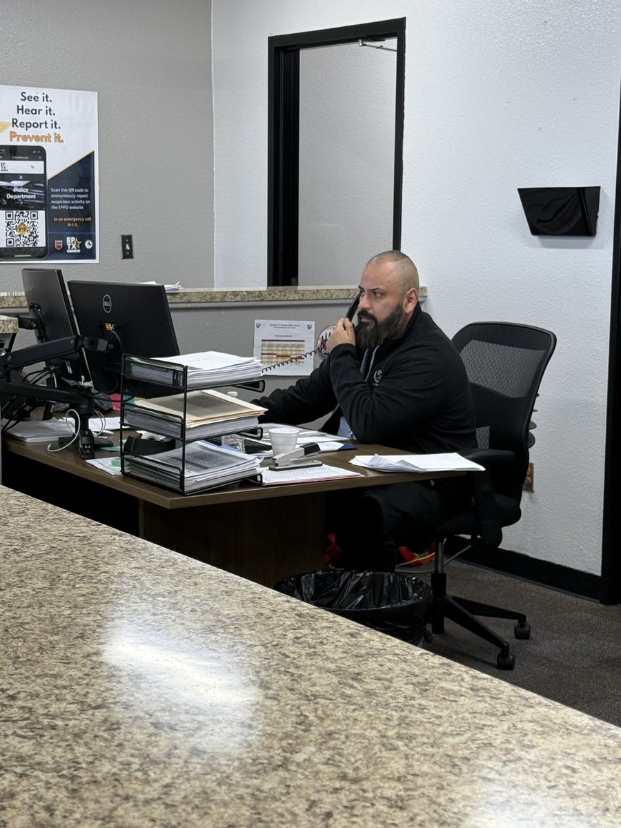 Lourdes Coria (@ssanchez_ms) on Twitter photo Congratulations <a href="/SSanchez_MS/">Lourdes Coria</a> Support Employee Of the Year Mr. Edgar Lucero #Warriors❤️🖤 are you proud of you. #ALLIN for customer service #TeamSISD Congratulations <a href="/SSanchez_MS/">Lourdes Coria</a> Support Employee Of the Year Mr. Edgar Lucero #Warriors❤️🖤 are you proud of you. #ALLIN for customer service #TeamSISD