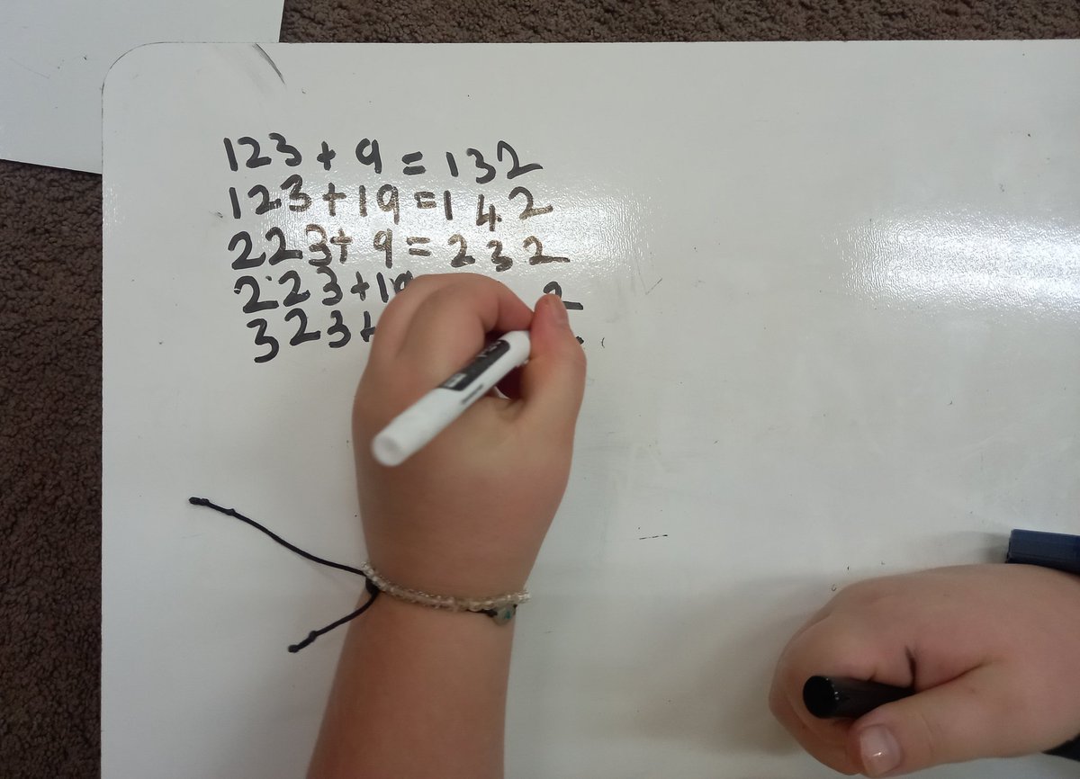 ISU_PYP's tweet photo. What do you notice? What do you wonder? #ISUGrade3 mathematicians noticing &amp; wondering &amp; thinking socially. This helps build deeper, connected understandings, joy &amp; appreciation for #Mathematics #ISULearns #IBPYP #Inquiry https://t.co/iygzv5hvTg