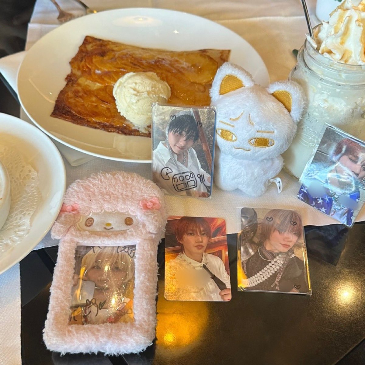 _rrxoxoo's tweet photo. 📍paris🇫🇷🥖 https://t.co/YAbla1vhGl