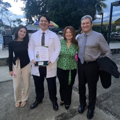 Amilcargar's tweet photo. #DrKennethGarcia https://t.co/1W3f1oxw6H