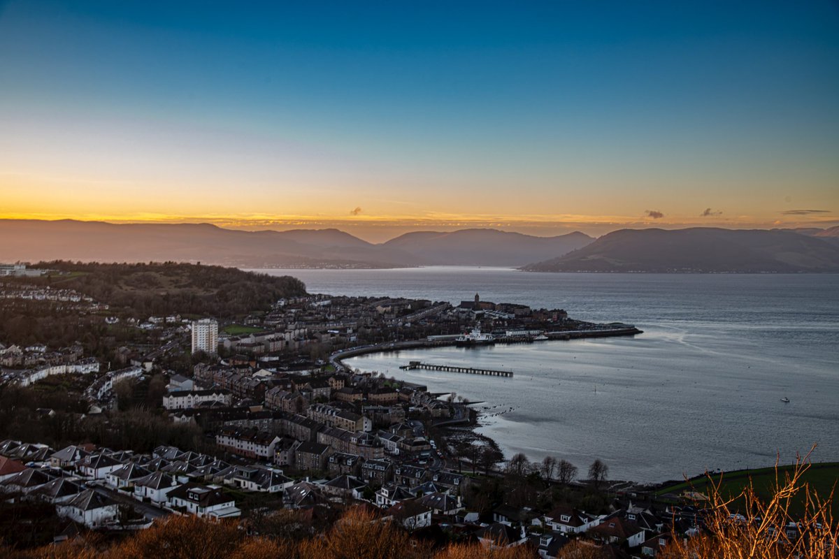discinverclyde's tweet photo. "Greenock Lyle Hill around 4pm today"
Thanks to @gregoreroach for the photos πΈ
Discover Inverclyde π
https://t.co/IOztDSK10U
@VisitScotland | @Scotland
#DiscoverInverclyde #LyleHill #Greenock #Scotland #ScotlandIsCalling https://t.co/2Eh5kdRn8q