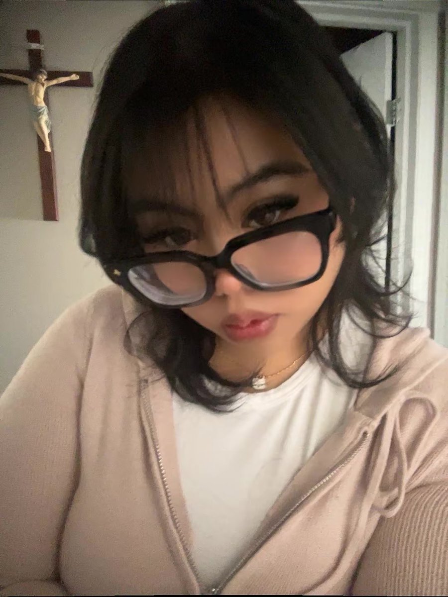 goddessMsakura's tweet photo. Watching you losers relapse is so funny 

Findom https://t.co/v7Kzf2kYYb