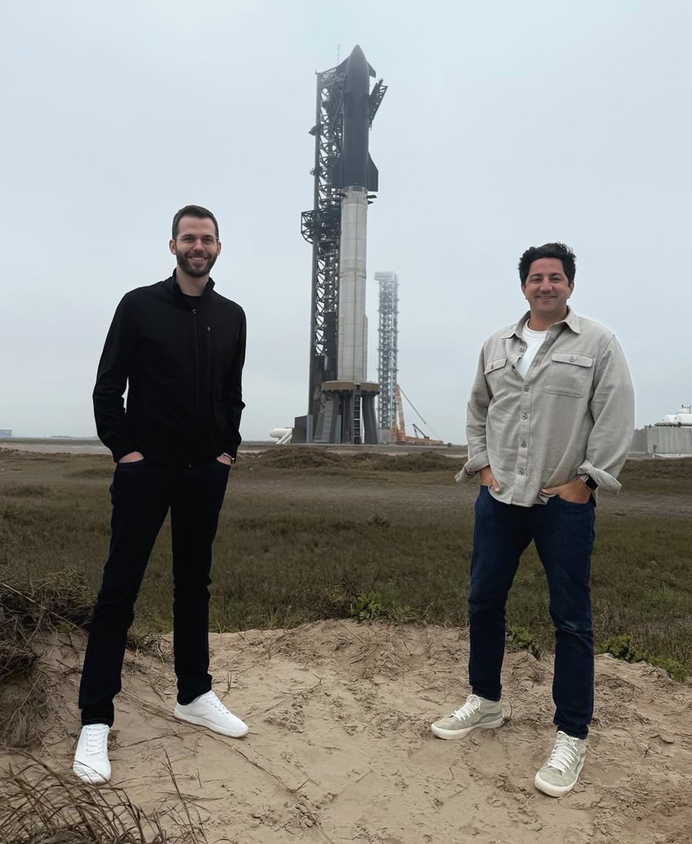 TeslaPodcast's tweet image. Can&apos;t wait to see v2 in action tomorrow! 🚀