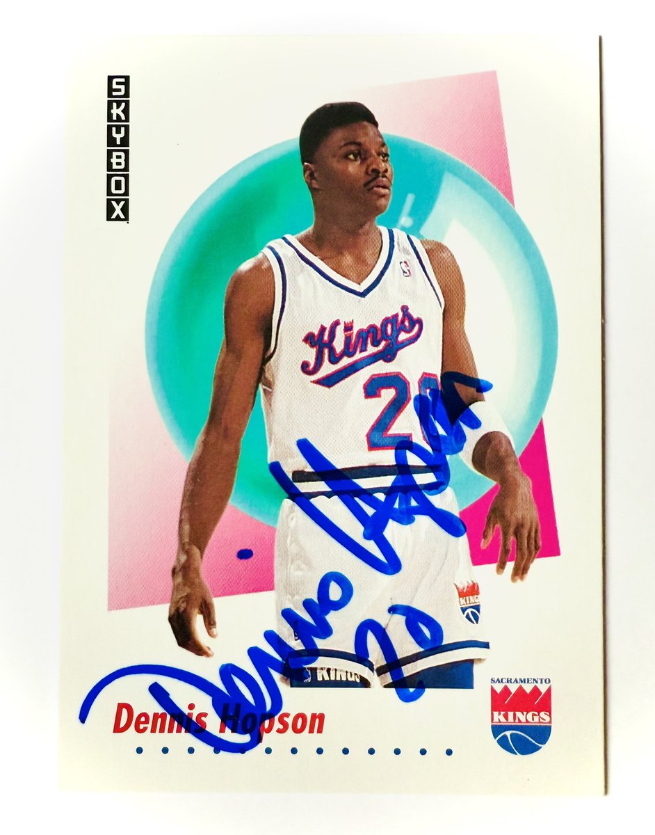 pdxGRAPHIN's tweet photo. Majority of the missing set cards are from Series II, so it’s nice to cross this one of the list! Also digging those old Kings jerseys 🔥
#GRAPHIN https://t.co/kAcWDIiSPi