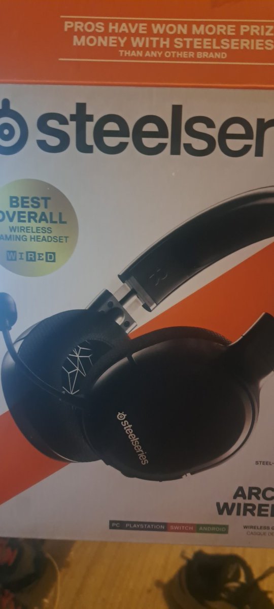 RyanGamesOnYt's tweet photo. @SteelSeries I love your headset I use every day on stream I tell everyone about it how good it is and got someone to buy it imma small streamer I've never had a sponsor https://t.co/dhBk1DQy1v