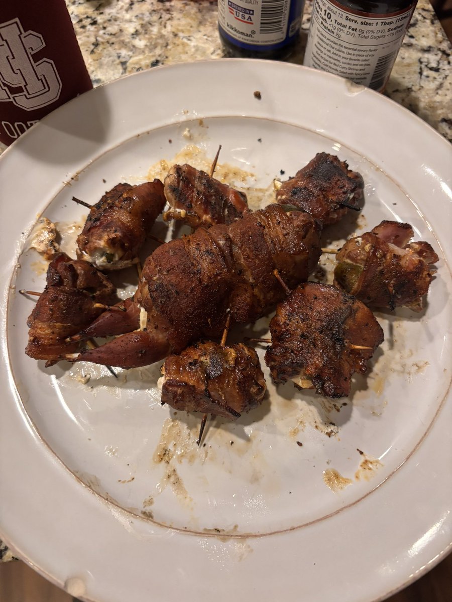 Will_HolySmokes's tweet photo. Quail Poppers on the @BigGreenEgg 

Exodus 16:13

“In the evening quail came up and covered the camp, and in the morning dew lay around the camp.” https://t.co/lqDqB0GfnM