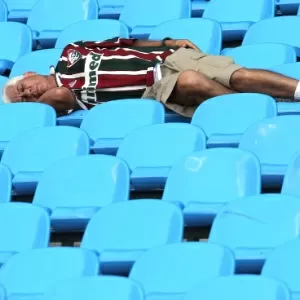 Ganhou mesmo quem não assistiu esse primeiro tempo de jogo, que partida chata 😴💤