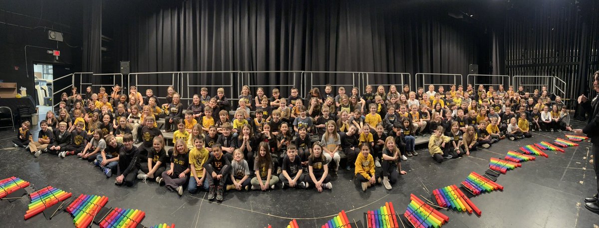 Mlhildreth22's tweet image. Our Habits ROCK!! #WEareHFL