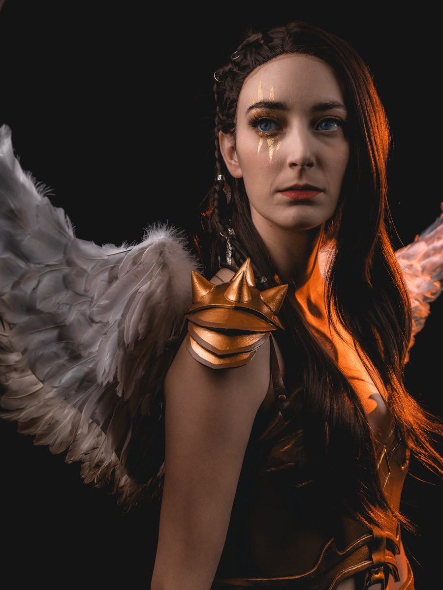 she’s the albatross,
she is here to destroy you🗡️

<a href="/TerrifierFilm/">Terrifier 3 ☝️🤡✌️</a> <a href="/damienleone/">Damien Leone</a> thank you for my favorite final girl ever i hope my cosplay build does her justice 🖤

#TERRIFIER