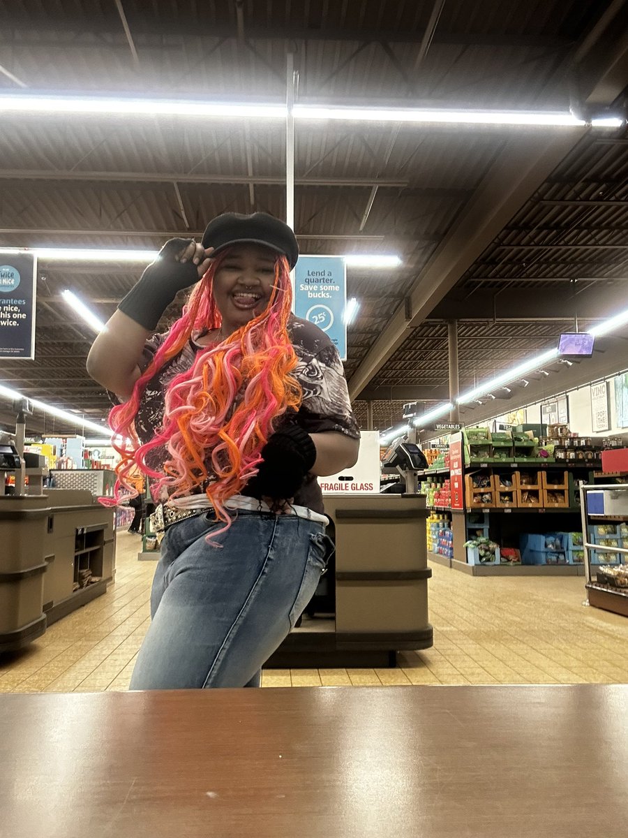 krosceneheart's tweet photo. went grocery shopping ๐๐๐ https://t.co/GqlELSmCzC