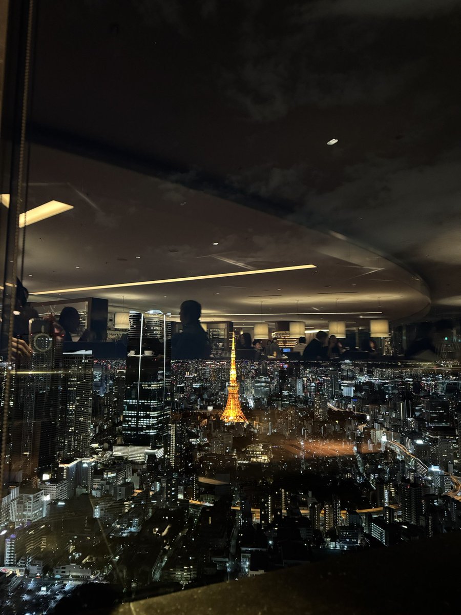 harukiyoshi2100's tweet image. 今夜は空いています。港区や東京タワーを一望できる六本木ヒルズクラブで一緒に食事をしたい方はいませんか？ #P活都內