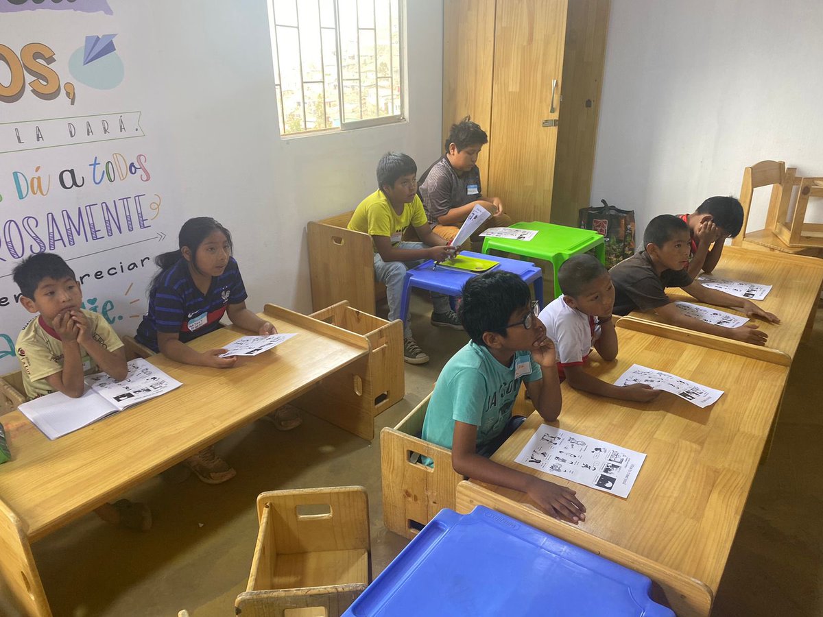 Se iniciaron las clases de verano en nuestra nueva Libroteca en VMT , seguimos avanzando apoyando en mejorar la educación en nuestro país .