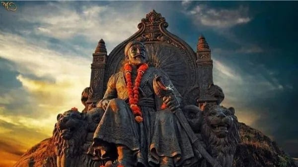 जिथे चरण तुमचे दिसेल🙏
तिथे मस्तक माझे झूकेल..!!🥰🚩
#छत्रपती_शिवाजी_महाराज