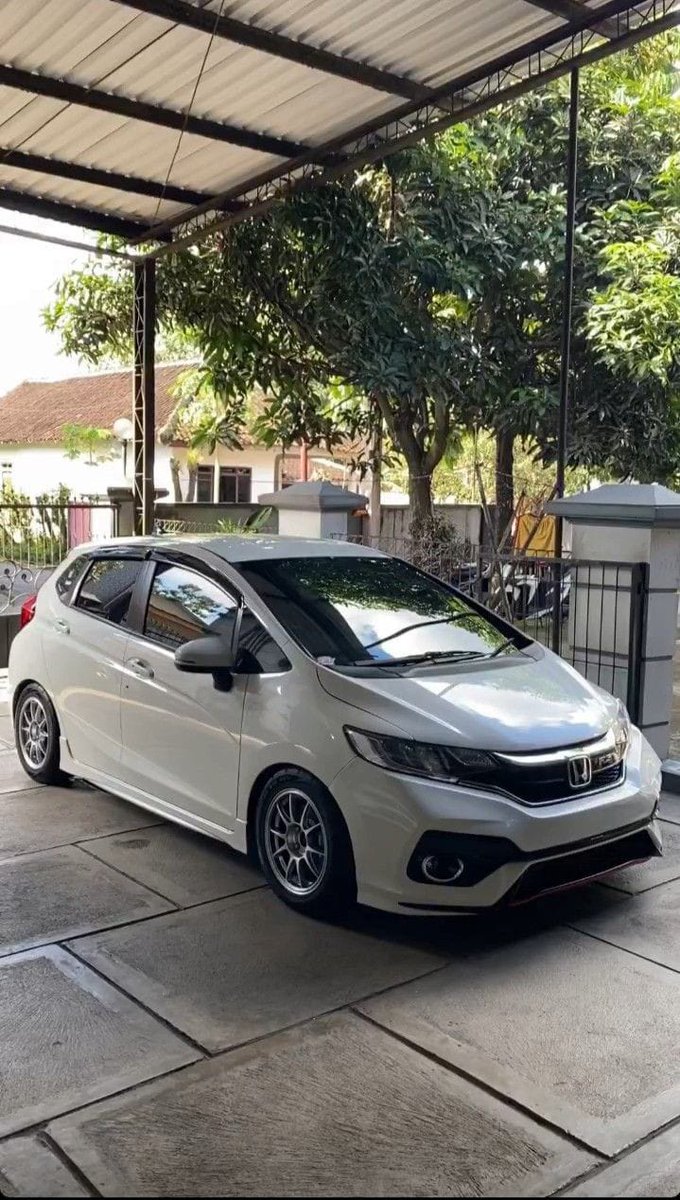 memeeetjawa's tweet image. Resolusi tahun 2025 cuma pengen ini yaallah :