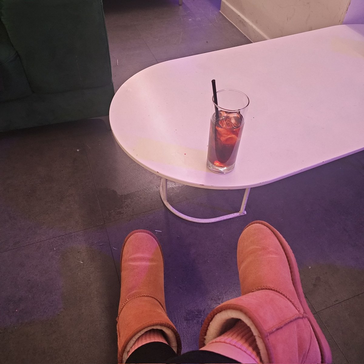 LolaZetaa's tweet photo. 딥. 12월 31일날 간 거 지금 올리기.
머리가 복잡하네요. 장거리 연애는 너무 어렵다... https://t.co/7VePWn3SiO