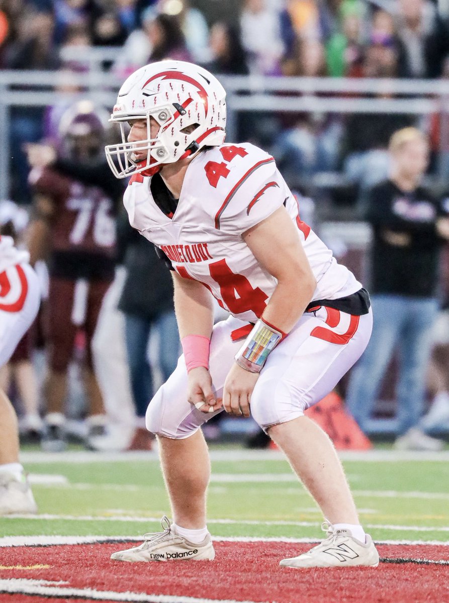 Connetquot_FB's tweet photo. 🚨All-State 🚨 Congratulations to @LucasWeaver73 (3rd Team LB) @amarando_andrew (4th Team WR) ⁦@VFerac⁩ (6th Team QB) @KyleMcL80792389 (Honorable Mention LB) for being named All State by the NYS Sports Writers Association. An outstanding honor! #TBirdNation ⚡️ 🦅 https://t.co/bzqeC1lqMQ