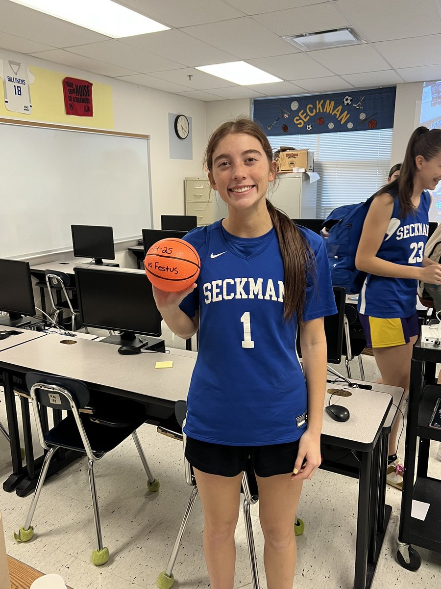 Congrats to Co-player of the game in our 61-45 win over Festus. <a href="/bantle_payton/">Payton Bantle</a> made a school record 7 3 pointers while scoring 33 points. <a href="/JaguarAthletics/">Seckman Athletics/Activities 🐆</a> <a href="/SeckmanHigh/">Seckman High School</a> <a href="/bballcoachkw4/">Kevin Werner</a>
