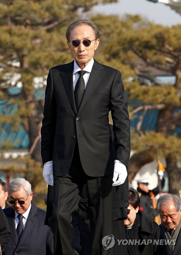 사면전                                                  사면후