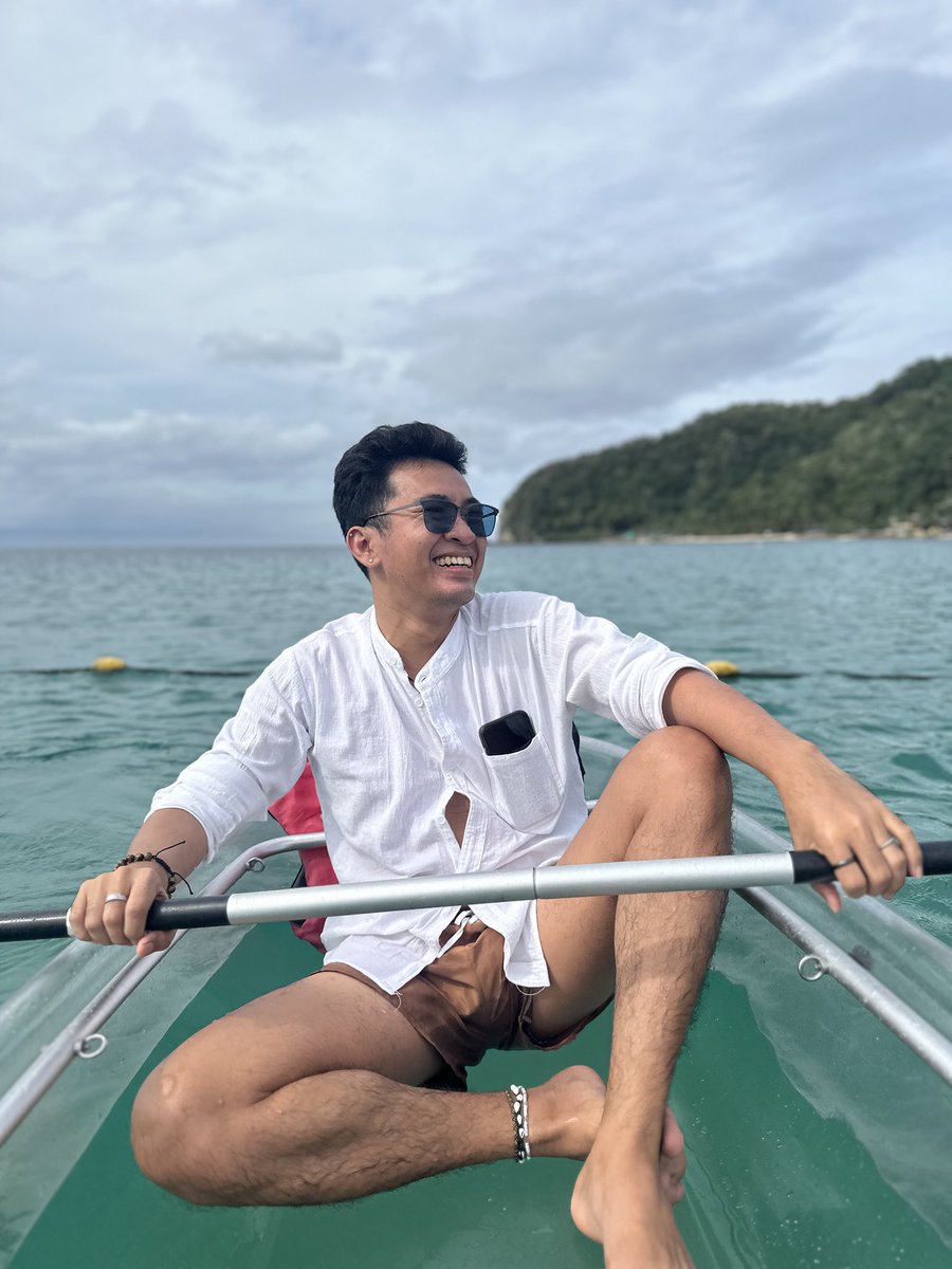jesseastro's tweet photo. Beach things 🌊 https://t.co/2kKfgXFJSh