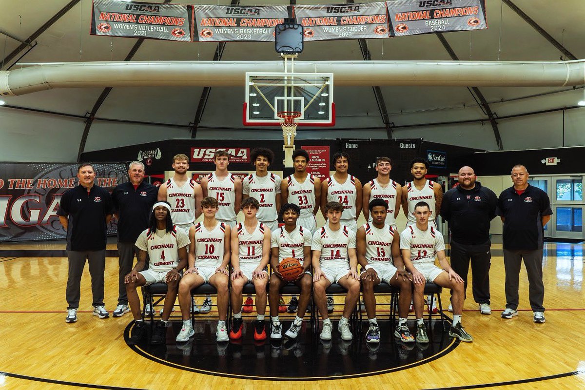 Kblack1Kyle's tweet photo. The #3 Cougars improve to 8-6 with a 94-73 win tonight over Boyce! Congrats to @Landon_Naylor1 breaking the school record for assist in a game with 14 while adding 12pts @KGardner7681 18pts 4 blocks @davie_desmond 15pts 15reb @KirklinLuke 11pts 9reb @Jasonellis_3 10pts https://t.co/lJcMdtSaRs