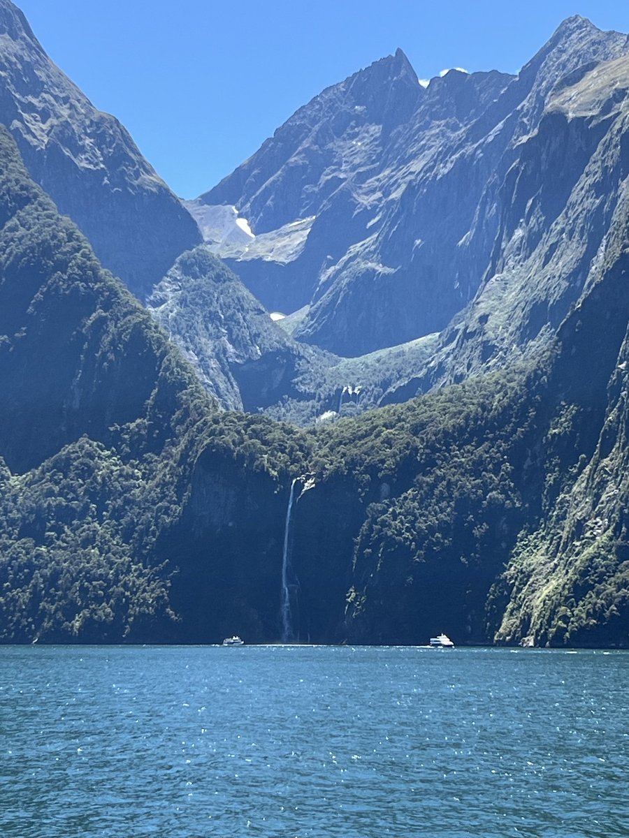 Achill68's tweet photo. Haere rā to South Island NZ &amp; Darcy as I move on to Samoa. Such a beautiful stunning country: Arthur’s Pass, Hokitika gorge, Franz Josef glacier, Wānaka, Arrowtown, Queenstown, Milford Sound, Manapouri, Mt Cook, Lake Tekapo, whale watching at Kaikoura &amp; exploring Christchurch. https://t.co/OSgWJu1tz5