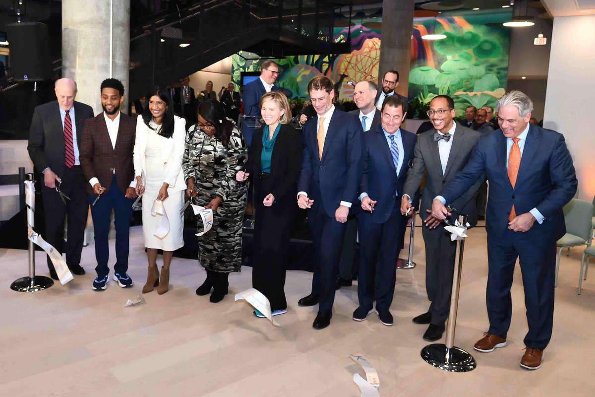LtGovMiller's tweet photo. Progress is a culmination of partnership, and 4MLK - a state of art 250,000 square ft biotech facility embodies that vision, making it a true Baltimore hub for community and stellar innovation. https://t.co/2ZlbkS6pkx