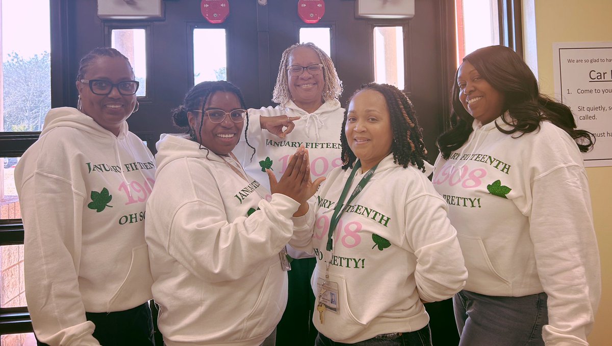 Arthur Davis (@adnspire) on Twitter photo Happy Foundersβ Day to the lovely ladies of Alpha Kappa Alpha Sorority, Inc. <a href="/CampbellES_FCS/">Campbell Elementary</a>
π πΈ π©·πππΎ Happy Foundersβ Day to the lovely ladies of Alpha Kappa Alpha Sorority, Inc. <a href="/CampbellES_FCS/">Campbell Elementary</a>
π πΈ π©·πππΎ