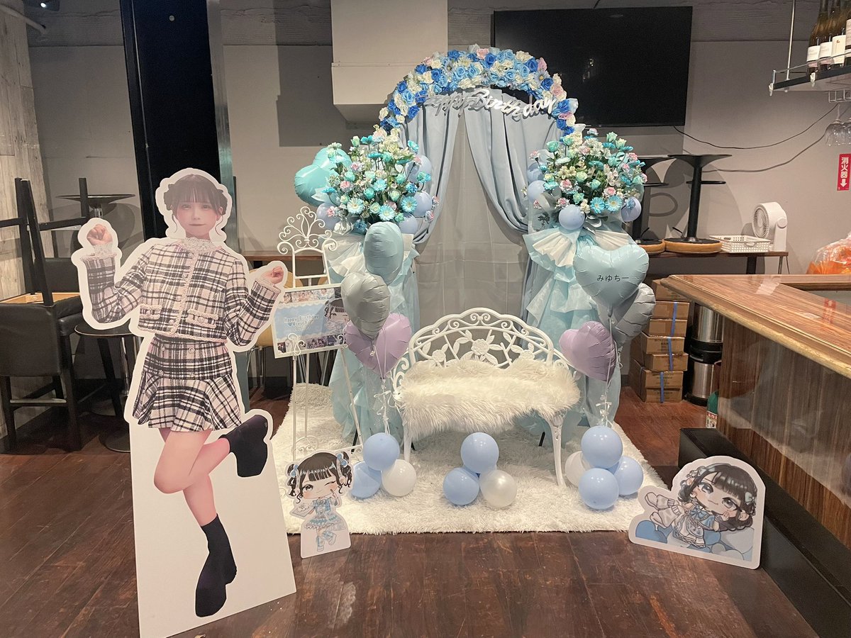 pp_myc's tweet photo. ♡.*･｡┈┈┈┈┈┈┈┈┈┈┈｡･*.♡

生誕祭ありがとうございました❕そしてご協力ありがとうございます🙇🏻‍♀️

企画① フラワースタンド
去年から可愛いなって思っていたデザインにしていただきました
企画② 等身大とミニパネル
イラストは依頼しました

♡.*･｡┈┈┈┈┈┈┈┈┈┈┈｡･*.♡ https://t.co/wR2RJqfE9Y