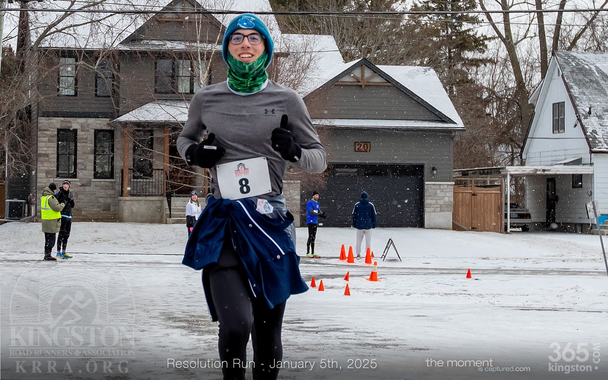They are all up. 322 photos from the KRRA Resolution Run are on facebook: facebook.com/media/set?vani…

… or view them on the photo website: themomentiscaptured.com/krra-resolutio… <a href="/KingstonRunners/">Kingston Road Runners Association</a> #ygk #kingstonON #running