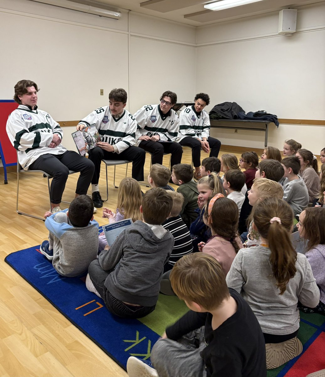 Boutwell36's tweet photo. Thank you to Jason, James, Andrew, and Cannon from the Boston Dukes Jr. Hockey Team for reading to us tonight at our Library Night! We wish you the best of luck this season! 🏒 https://t.co/VZj2vYwSdE