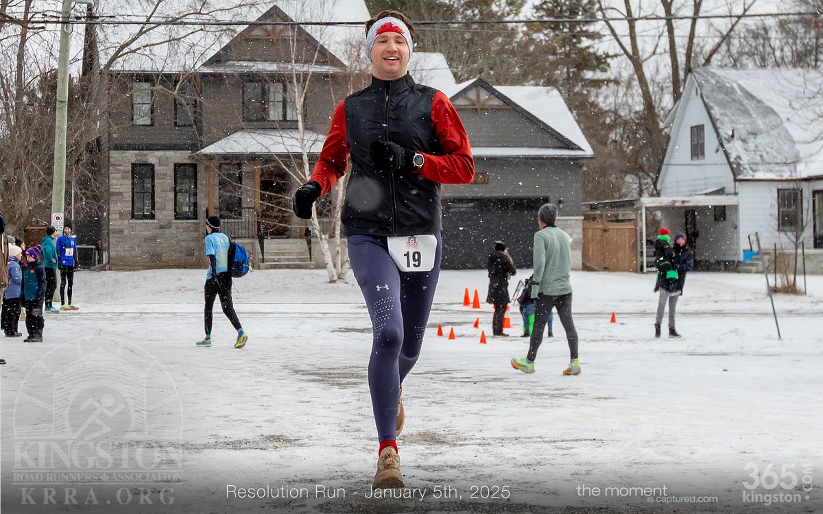 They are all up. 322 photos from the KRRA Resolution Run are on facebook: facebook.com/media/set?vani… 

… or view them on the photo website: themomentiscaptured.com/krra-resolutio… <a href="/KingstonRunners/">Kingston Road Runners Association</a> #ygk #kingstonON #running