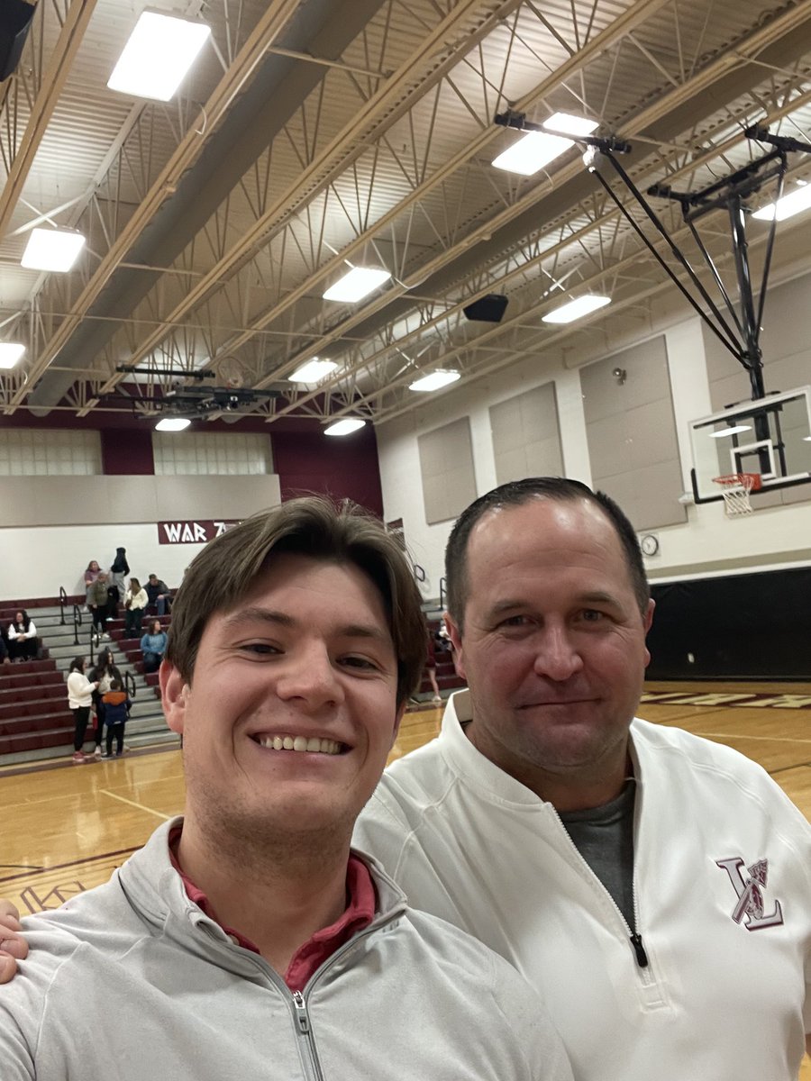 sgraves50's tweet photo. First time coaching against a former player of mine tonight. @JohnEngelmeier you did a fantastic job. I loved your fire and energy. I’m so proud of you. 💪🏼❤️🏀#relationshipsmatter https://t.co/m6fqpkimuO