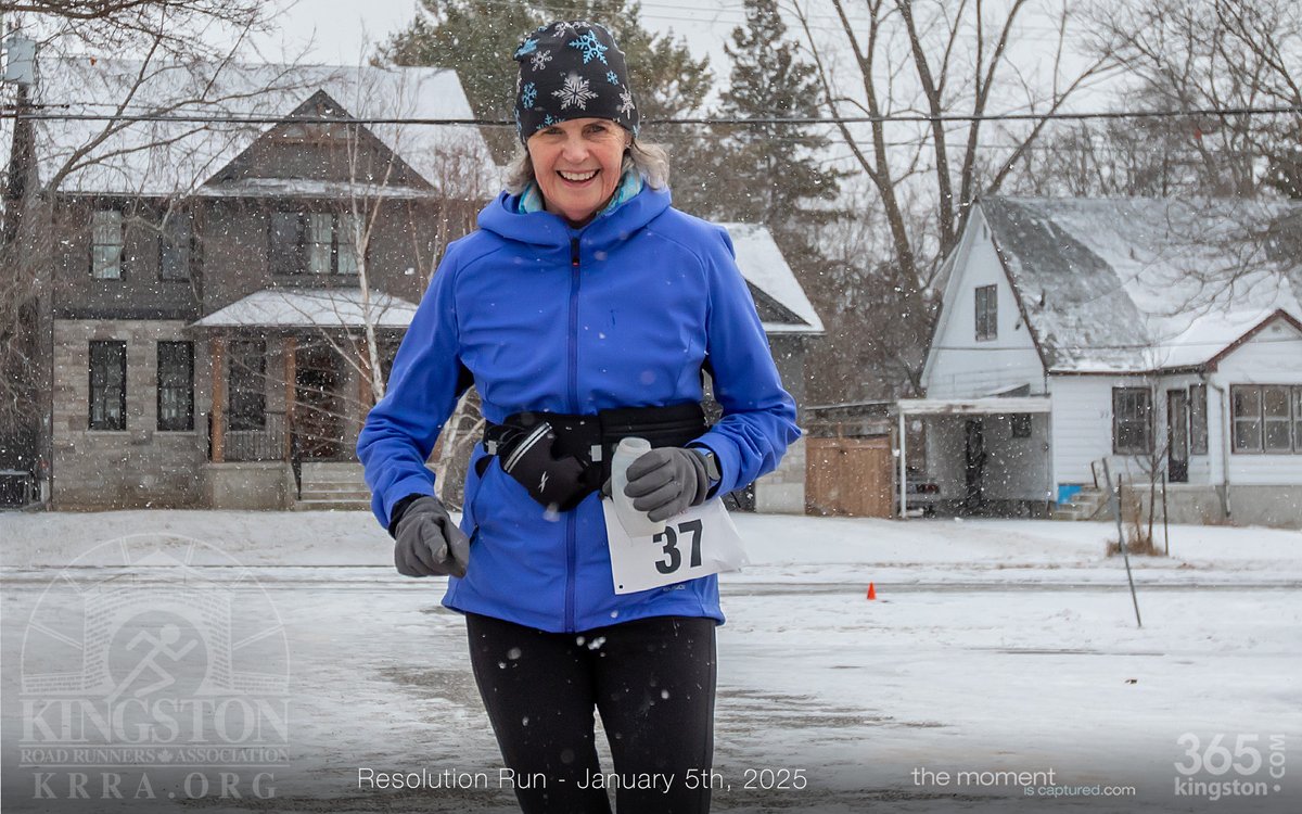 They are all up. 322 photos from the KRRA Resolution Run are on facebook: facebook.com/media/set?vani…

… or view them on the photo website: themomentiscaptured.com/krra-resolutio… <a href="/KingstonRunners/">Kingston Road Runners Association</a> #ygk #kingstonON #running