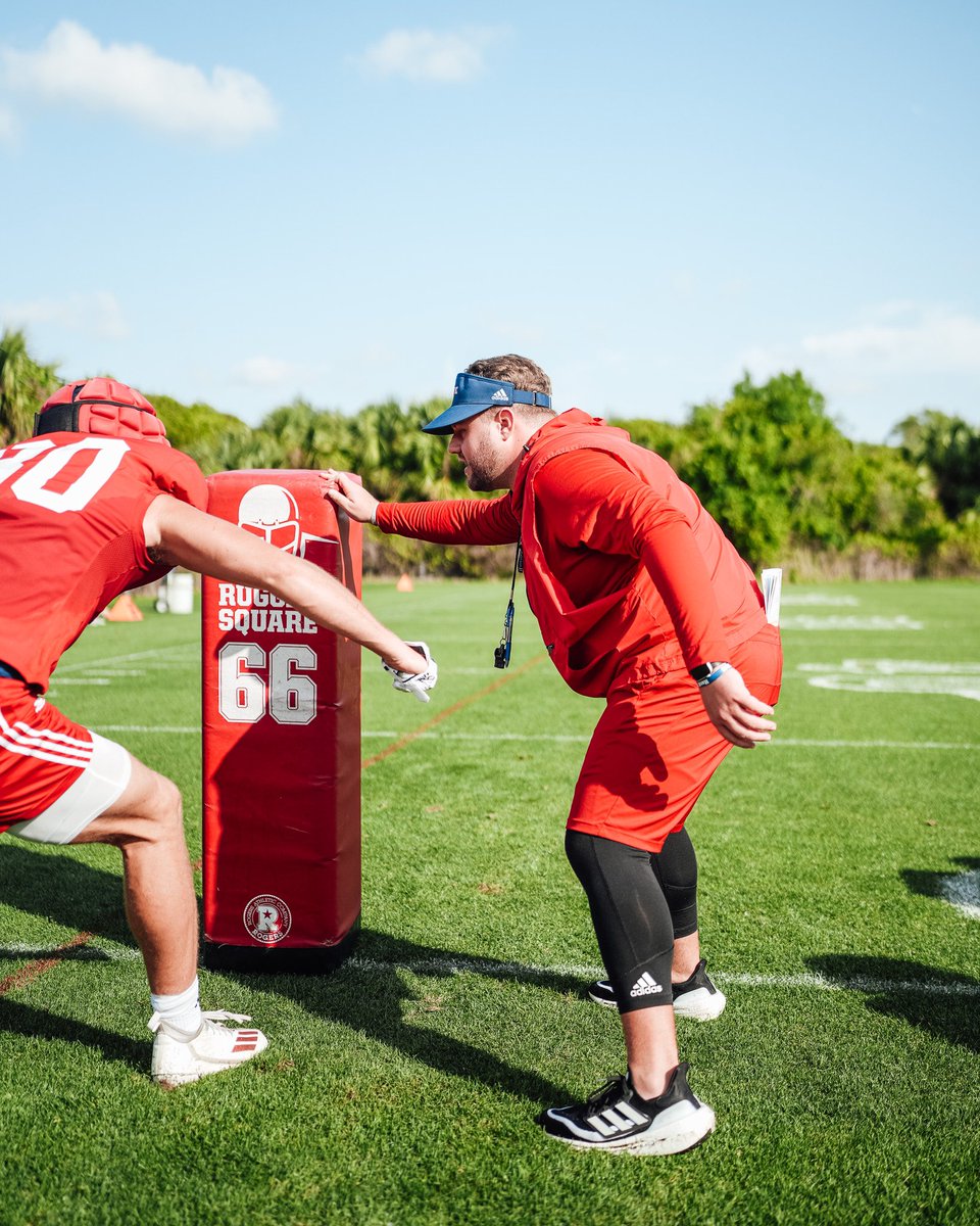 Roc Bellantoni (@coachroc) on Twitter photo Appreciation post for <a href="/CoachCardwell22/">Tyler Cardwell</a>
The guy is a complete stud! THE BEST!Worked his way up as a manager➡️student asst ➡️GA at Auburn to asst LB at FAU. Has coached all 3 levels of the defense. Will be a GREAT coach! 🏈 people help me help this guy find his next stop please! Appreciation post for <a href="/CoachCardwell22/">Tyler Cardwell</a>
The guy is a complete stud! THE BEST!Worked his way up as a manager➡️student asst ➡️GA at Auburn to asst LB at FAU. Has coached all 3 levels of the defense. Will be a GREAT coach! 🏈 people help me help this guy find his next stop please!
