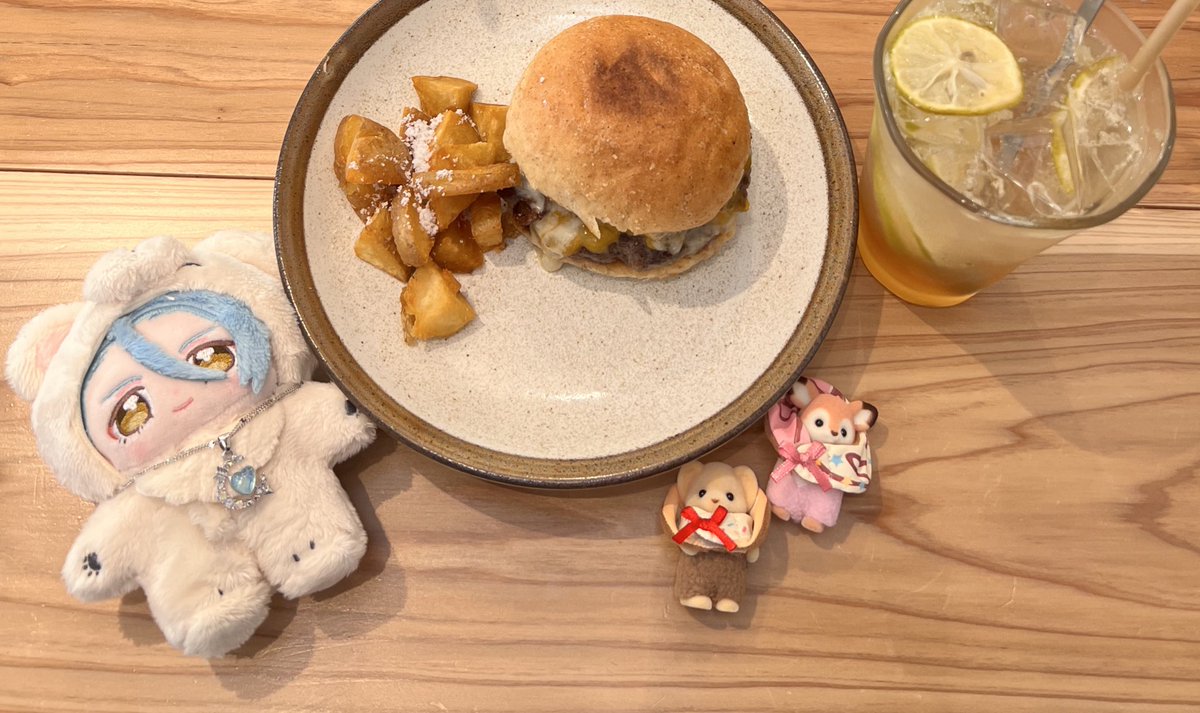 🩵🍔🦁🦌

 #いつぬいが見られるタグ