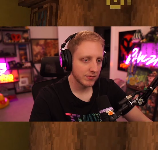 foryouthegays's tweet image. the light leaving their eyes does this count as hardcoreduo crumbs