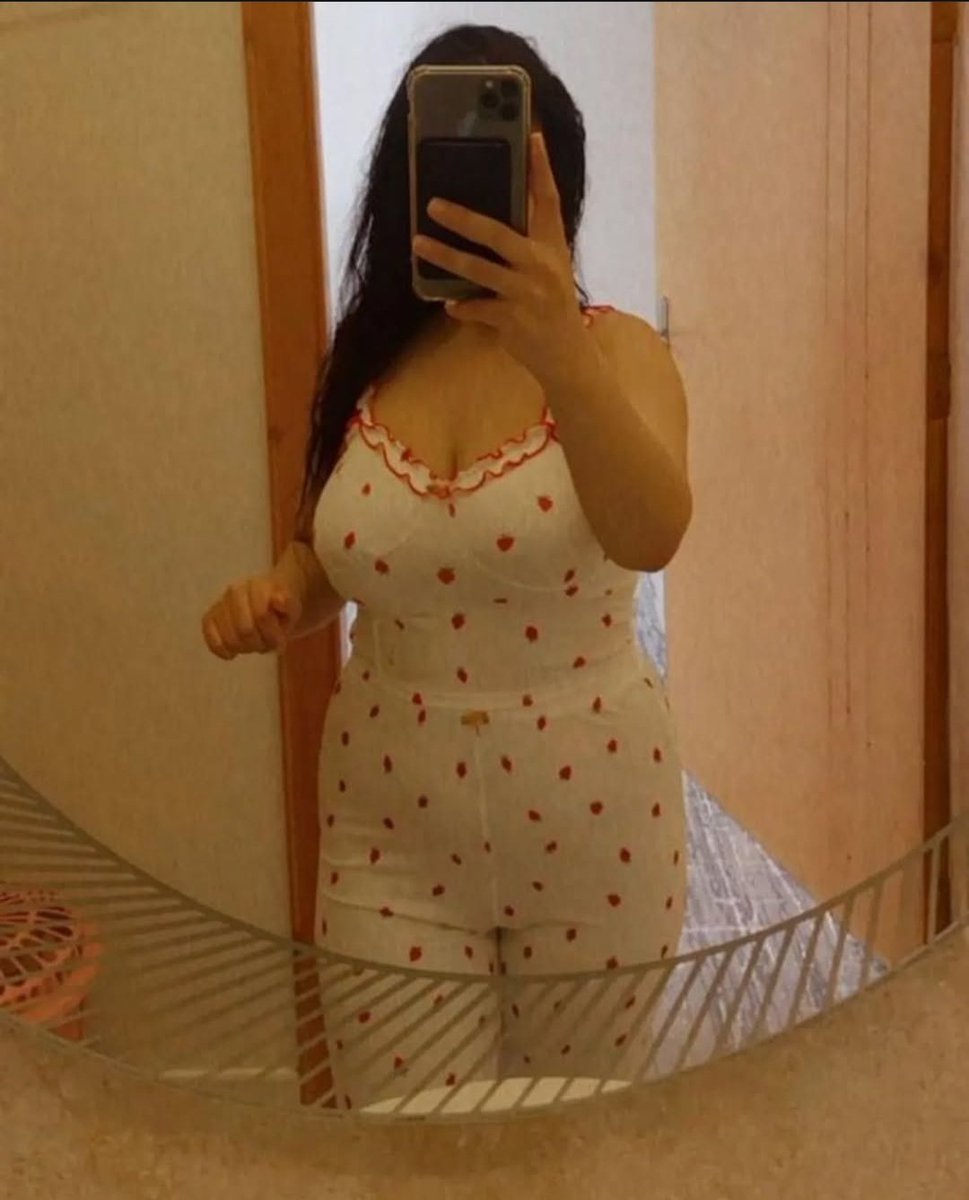 bntdn18's tweet image. لا يمكن للشخص أن يشعر بجمال الصباح 
إلا بعد استيقاظه ومشاهدة نوره واستنشاق 
هوائه النقي والإستمتاع بأصوات العصافير 
ونقاء المنظر من حوله ..
اللهم افتح لنا أبواب الرحمة والفلاح  ..

#صباح ملَّون بألوان الفرح 
#والياسمين