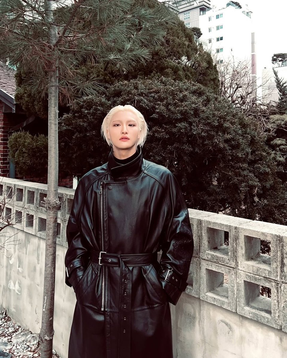 [📷] 250116 | SEONGHWA
"and so it begins @.songzio_official"

#ATEEZ #에이티즈 #SEONGHWA