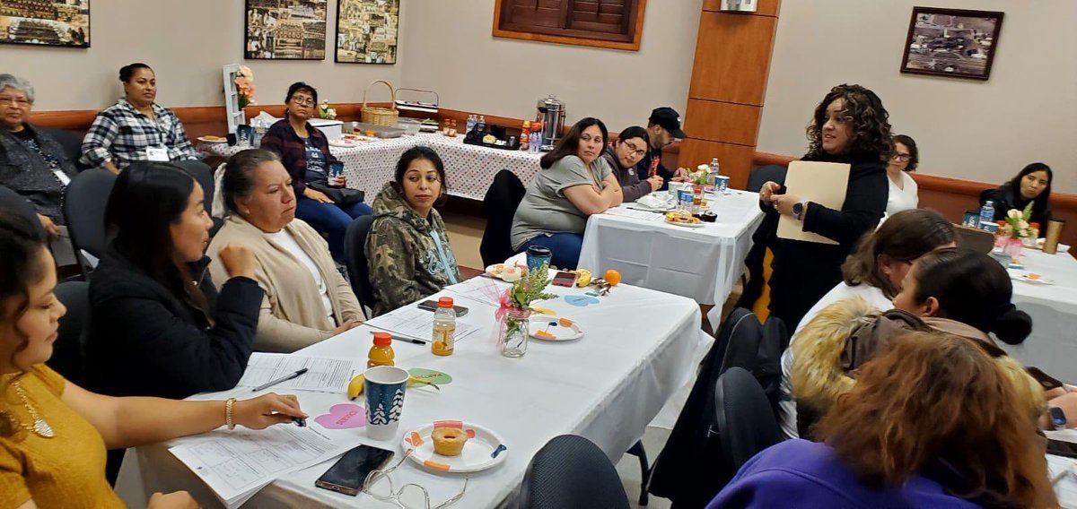LFCISDFamEngage's tweet image. Thank you Dr. Salazar and Mrs. Dayana Zamora, LCSW for joining our morning Family Engagement meeting and Parent Workshop. #OneDistrict #OneCommunity #Wellbeing @gsalazarLFCISD @jmcdonough33