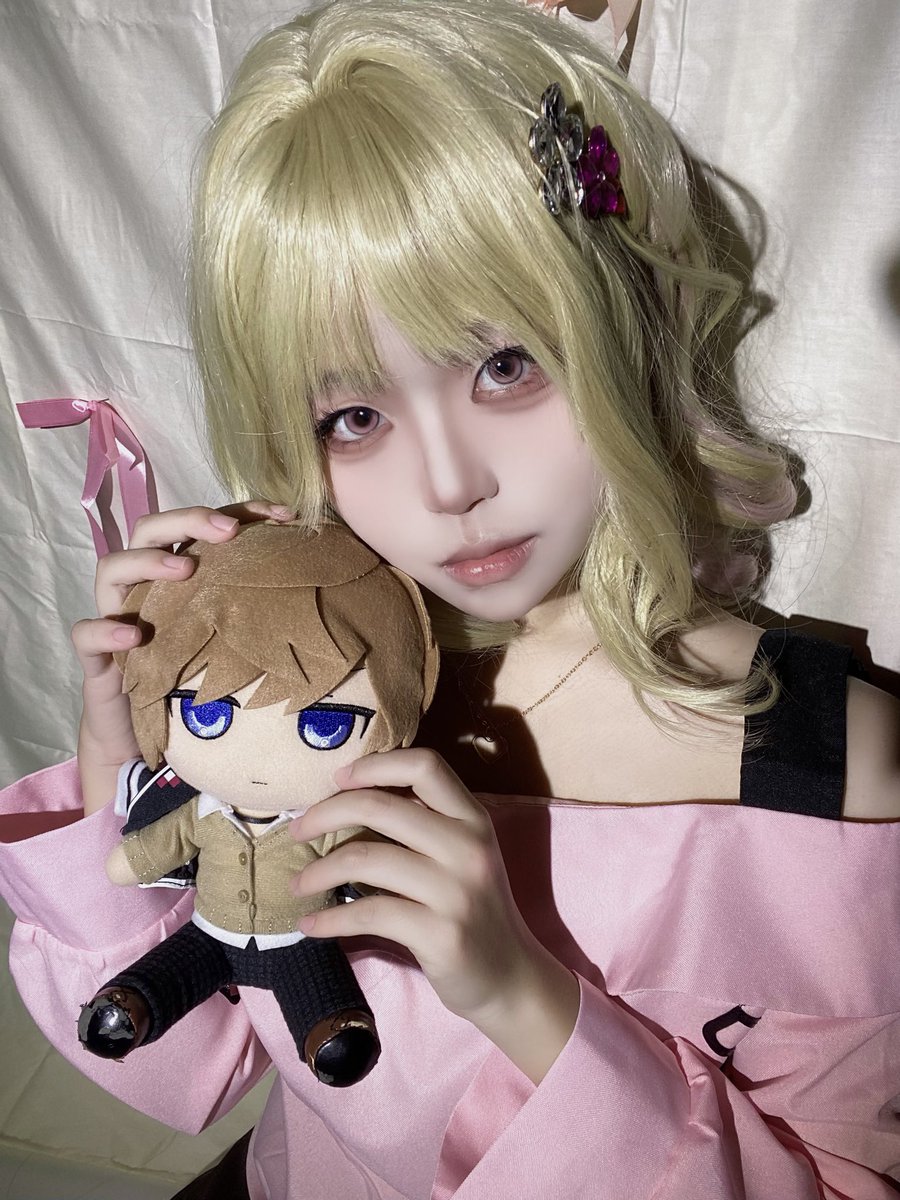 lirenjunde's tweet photo. #小森ユイ　#コスプレ 🩷🩷 https://t.co/GxO5UEid8z