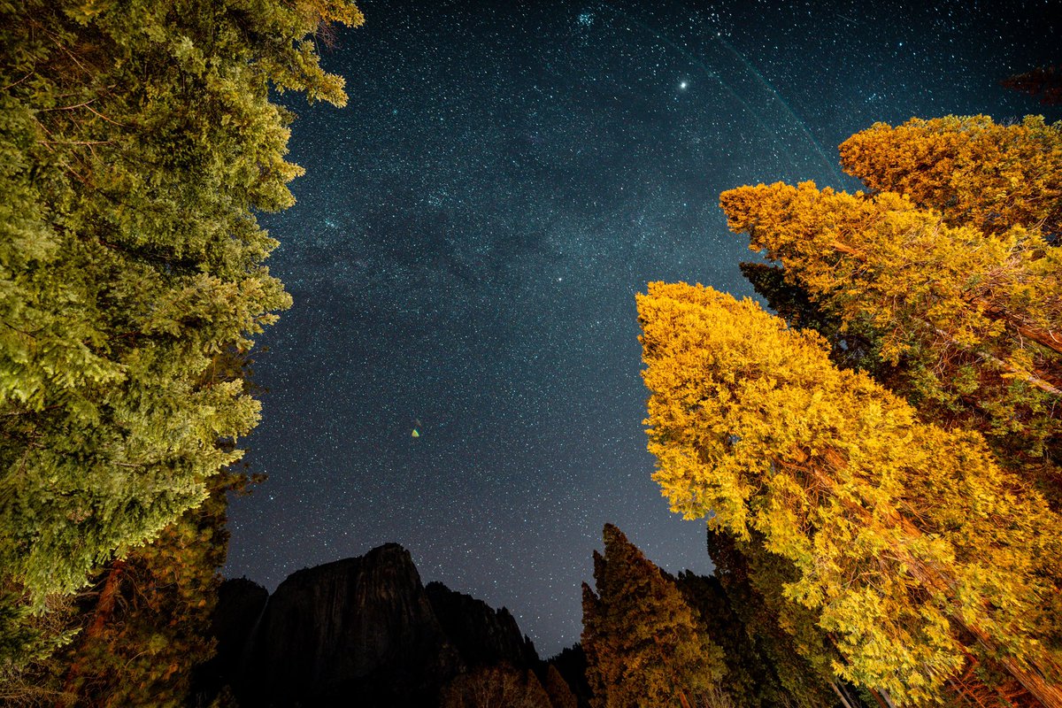 A_Enajibi's tweet photo. From the hotel parking lot at Yosemite. Shot on Sony a7iv https://t.co/nPUc8g39kz
