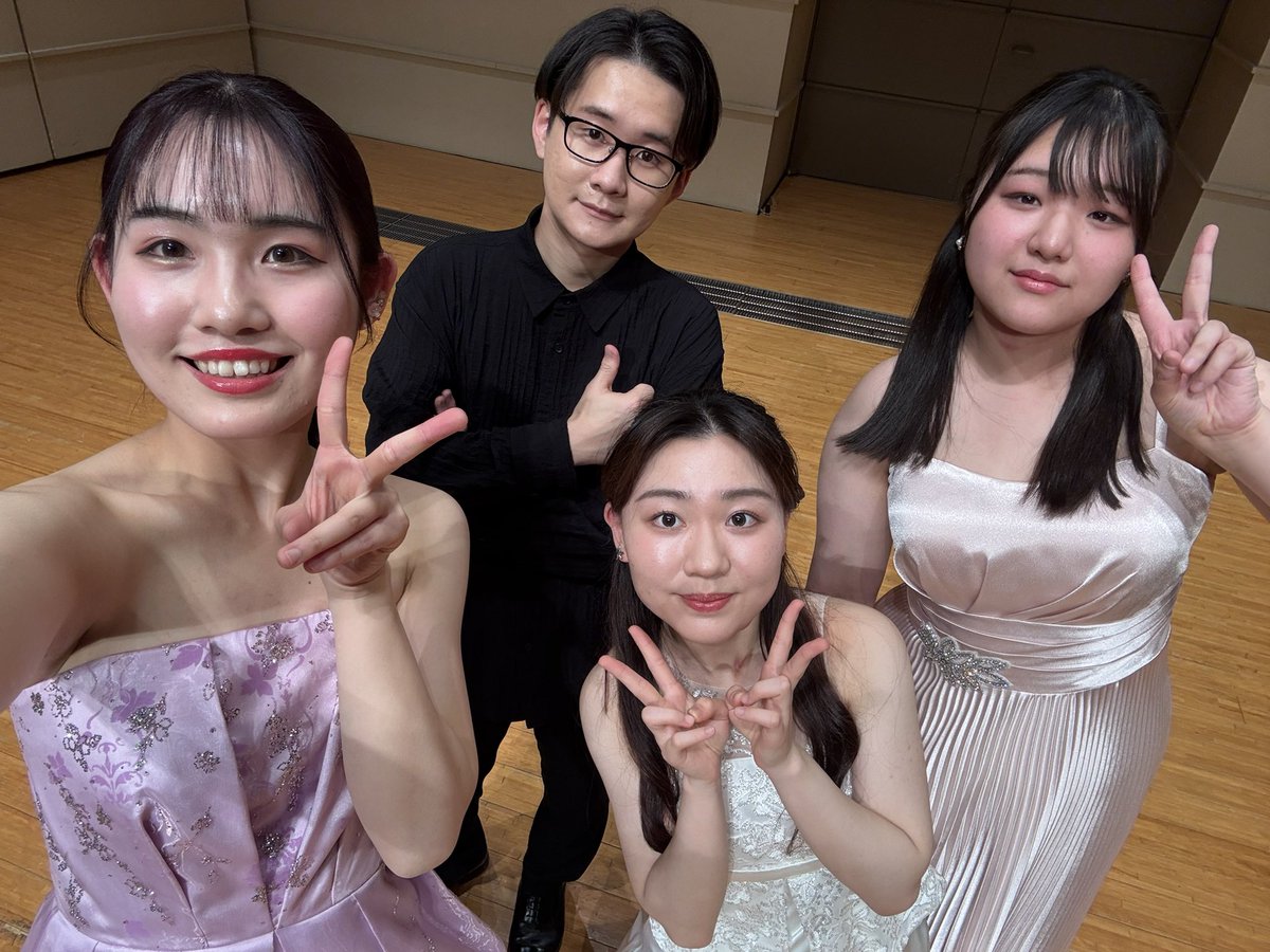 Quartetiris's tweet photo. 和光大学ポプリホール鶴川にて行われました第102回 水曜午後の演奏会、終演いたしました🎻

ご来場いただきました皆さま、ありがとうございました！

今年もより一層気を引き締めて取り組んで��きたいと思っております。2025年も応援の程よろしくお願いいたします😌 https://t.co/6qqZ0ADjpI