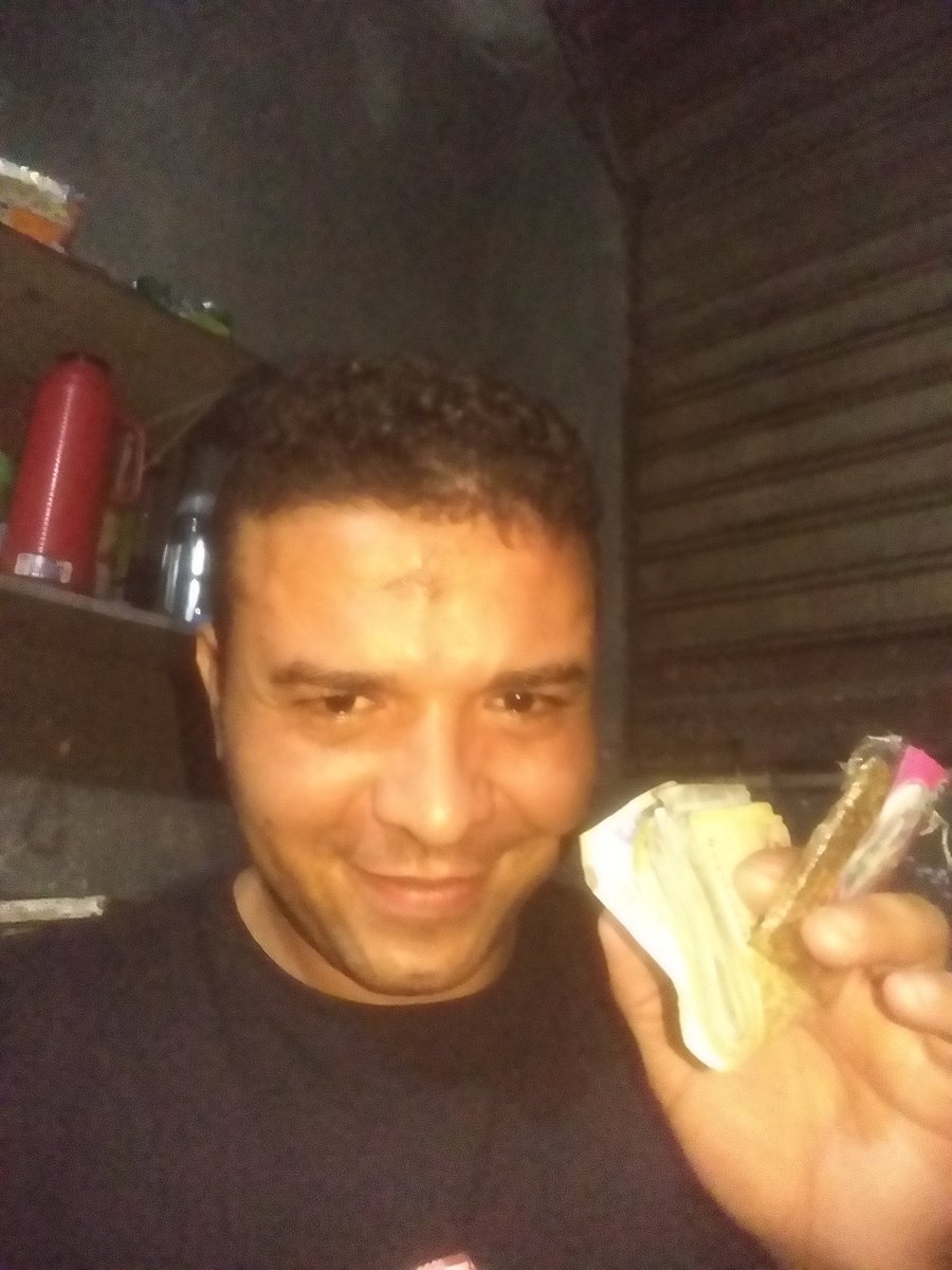 Eu só fico rindo dessa forma