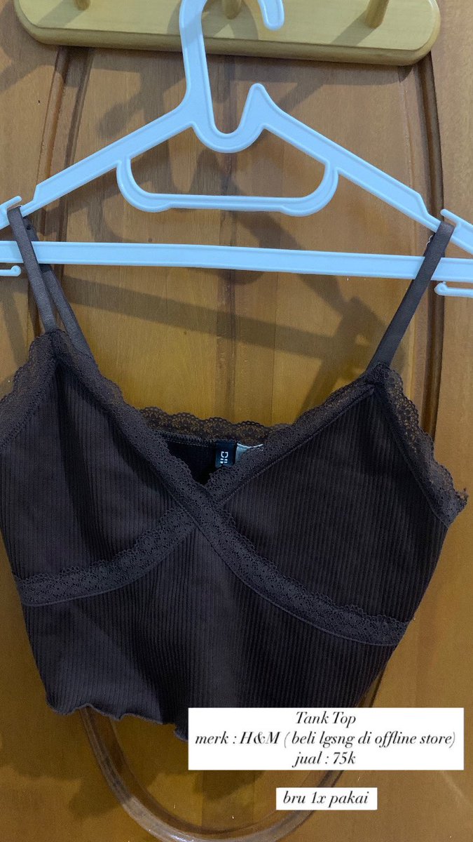 peanutjaem_'s tweet photo. haii semua aku mau preloved beberapa baju pribadi ku, ini baru aku pakai 1x ya bahkan ada yang belum pernah di pakaii.
COCOK BGT BUAT YANG LAGI NYARI OUTFIT BUAT KONSERR 😆😆 

- boleh nego tipis 
- co by 🍊
- dom tgr https://t.co/EjkJSxbtt5