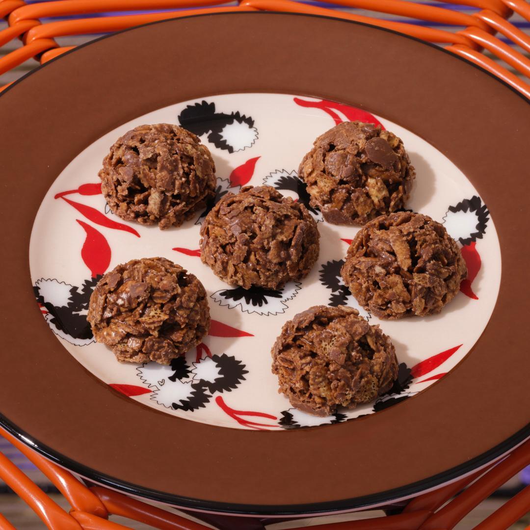 マルニ」が、鎌倉のチョコレート専門店「チョコレートバンク」と